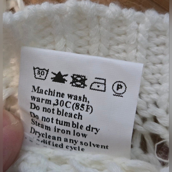 NWOT Knitted Top - Picture 6 of 6